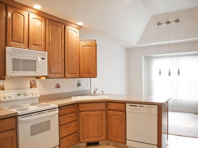 232 E 5600 S, Washington Terrace, UT 84405 — photo 9