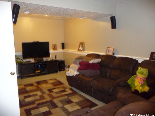 4212 S Midland Dr W, Roy, UT 84067 — photo 9