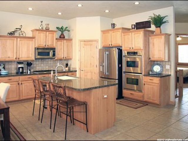 11504 S Mach Schnell Dr E, Sandy, UT 84094 — photo 3
