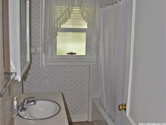 1473 E Lake St S, Ogden, UT 84401 — photo 11