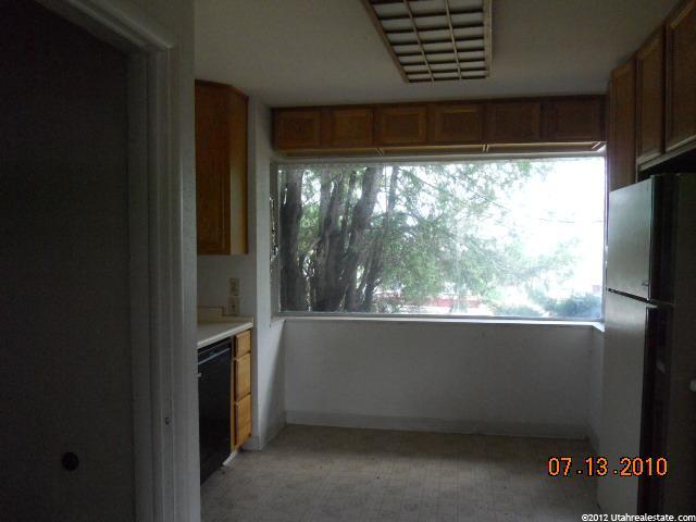 586 W 300 N, Clearfield, UT 84015 — photo 3