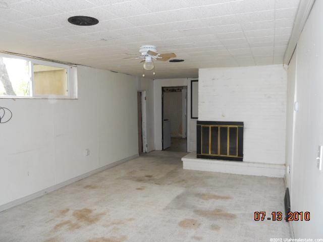 586 W 300 N, Clearfield, UT 84015 — photo 8