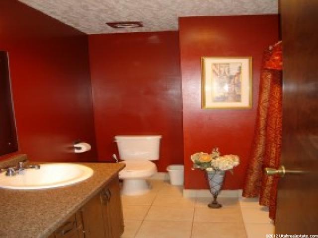 1085 S Custer Ave E, Ogden, UT 84404 — photo 5