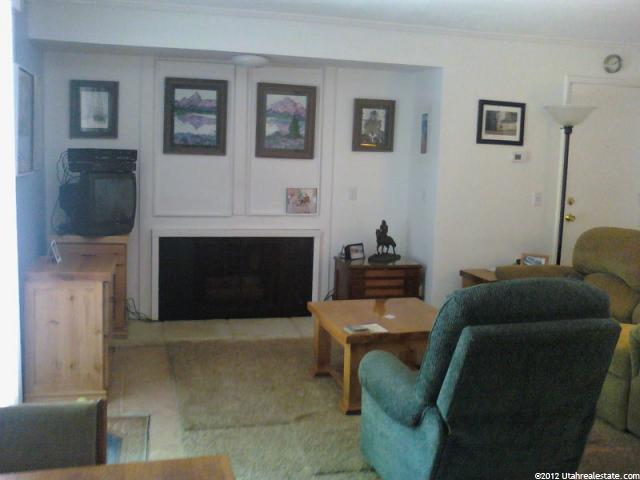 420 E Creekside Cir S #A, Murray, UT 84107 — photo 3