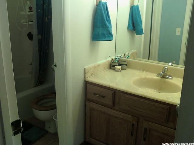 420 E Creekside Cir S #A, Murray, UT 84107 — photo 6