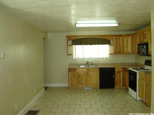 238 2nd St, Ogden, UT 84404 — photo 4