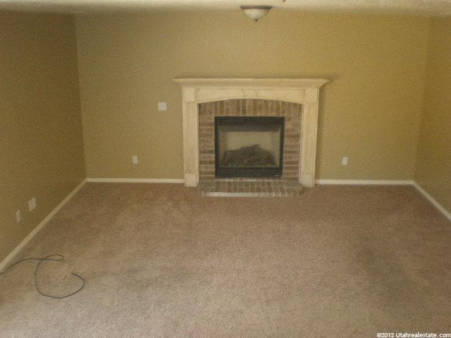 2394 N 1050 W, Clinton, UT 84015 — photo 2