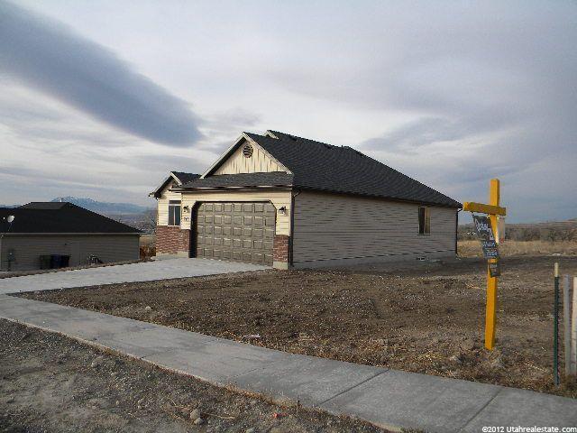 745 E 450 N, Hyde Park, UT 84318 — photo 2