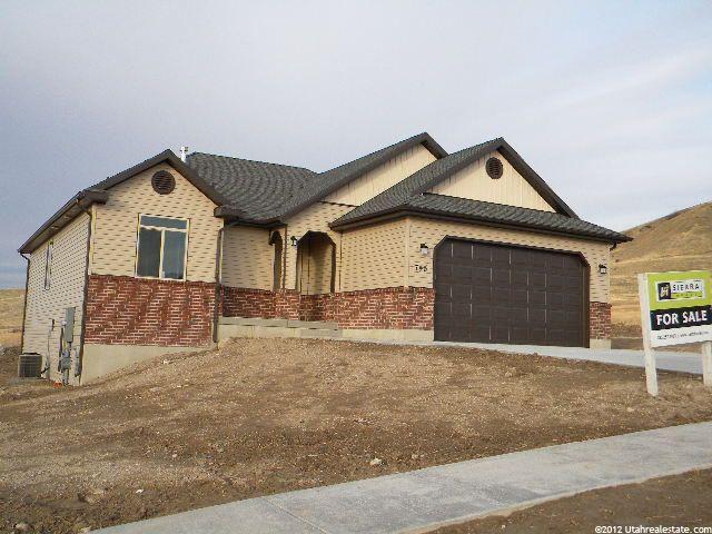 745 E 450 N, Hyde Park, UT 84318 — photo 3