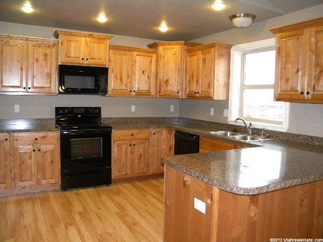 745 E 450 N, Hyde Park, UT 84318 — photo 6