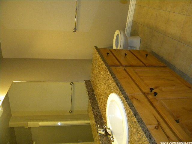 745 E 450 N, Hyde Park, UT 84318 — photo 10