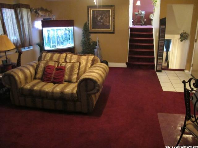 4867 S 3000 W, Roy, UT 84067 — photo 10