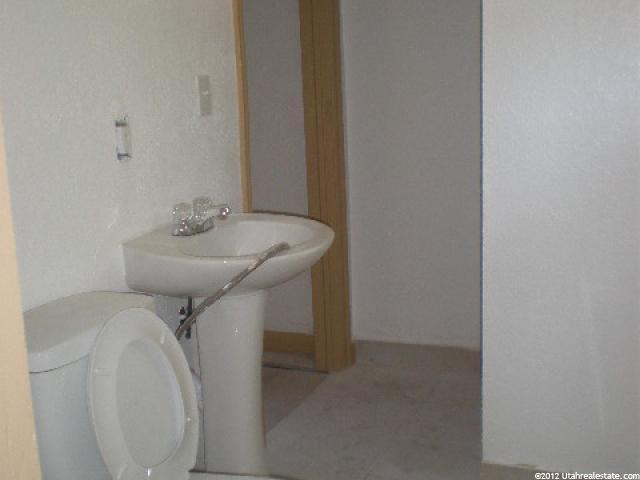 2530 S Gramercy Ave E, Ogden, UT 84401 — photo 4