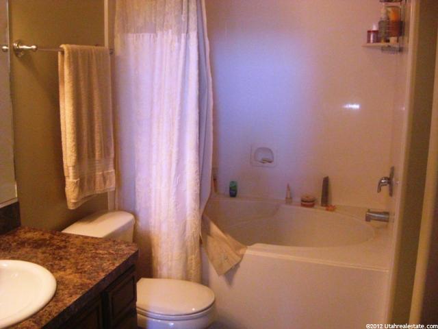2084 N Evans Cove Loop, Layton, UT 84041 — photo 5