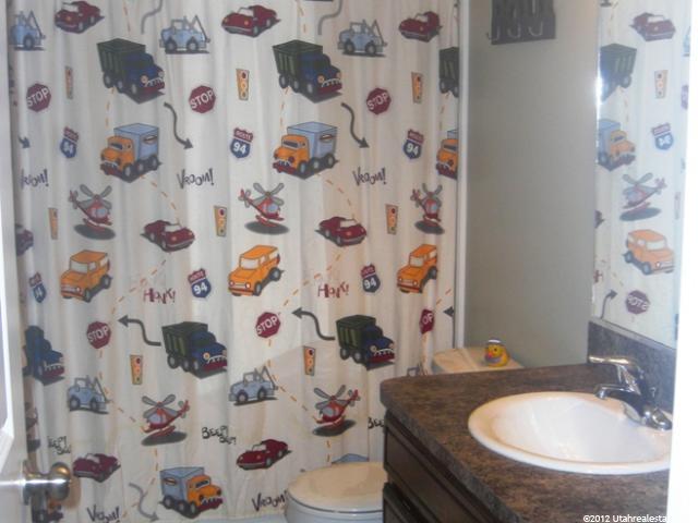 2084 N Evans Cove Loop, Layton, UT 84041 — photo 9