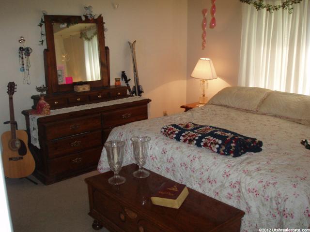 911 N 975 E, Ogden, UT 84404 — photo 11