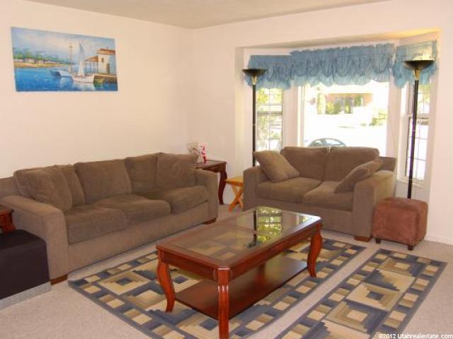 1115 N 200 W, Layton, UT 84041 — photo 2