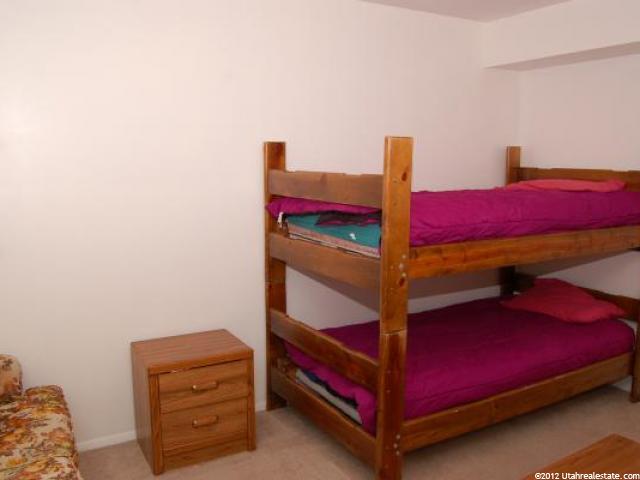 1115 N 200 W, Layton, UT 84041 — photo 7
