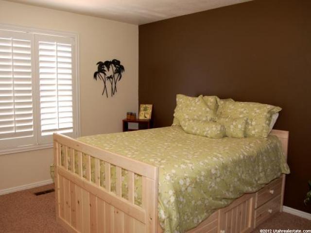 4274 S Lakeview Dr. E, Ogden, UT 84403 — photo 8