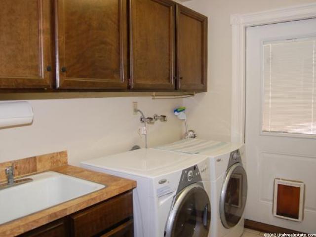 4274 S Lakeview Dr. E, Ogden, UT 84403 — photo 10