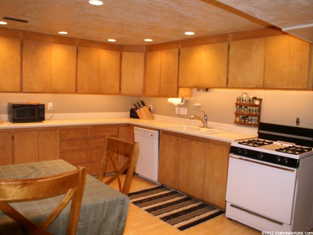 510 E 8000 S, Sandy, UT 84070 — photo 8