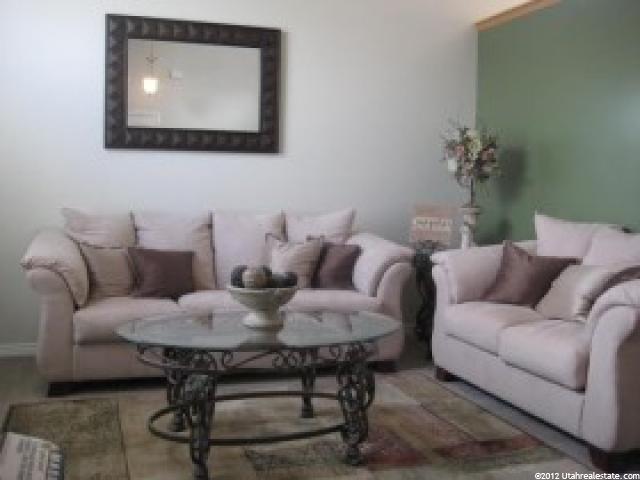 4095 S Lily Dr W, Roy, UT 84067 — photo 5