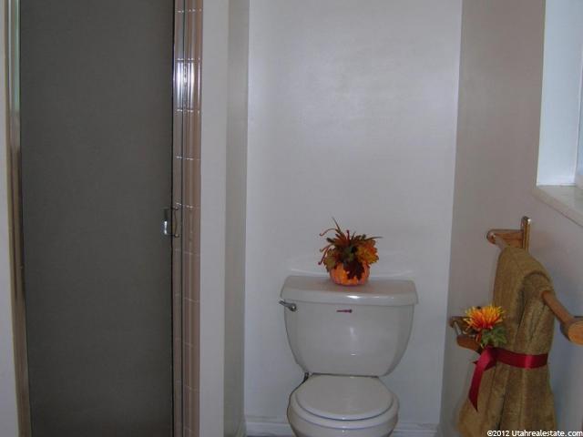 2302 N 1075 E, Layton, UT 84040 — photo 11