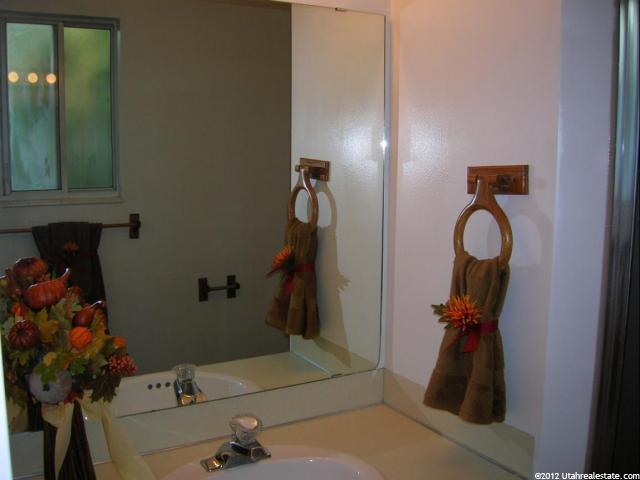 2302 N 1075 E, Layton, UT 84040 — photo 12