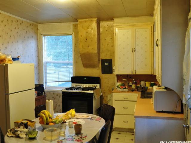 349 E 10th St, Ogden, UT 84404 — photo 4