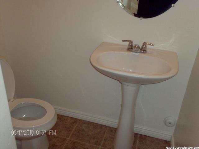 394 E 600 S #H, Vernal, UT 84078 — photo 5