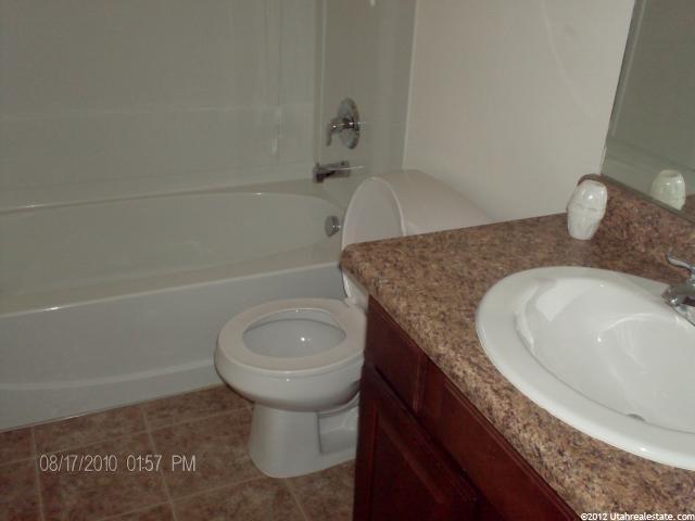 394 E 600 S #H, Vernal, UT 84078 — photo 6