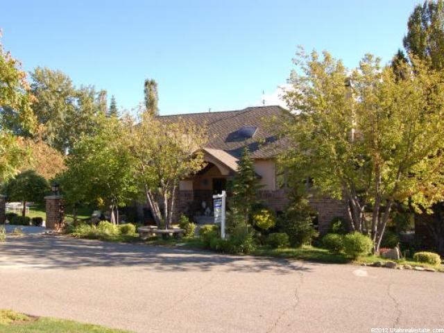 11 Northridge Ln, Sandy, UT 84092