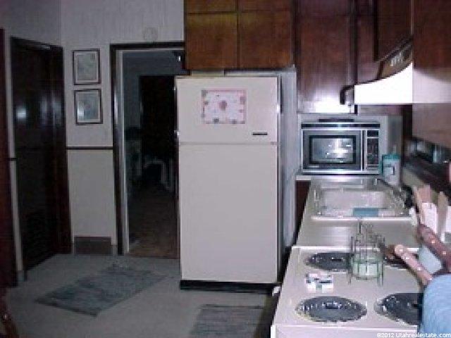157 S Center St, Hyrum, UT 84319 — photo 7