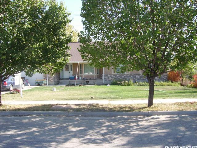13923 S 2200 Dr W, Bluffdale, UT 84065