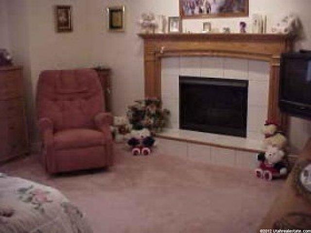 1679 Shadow Valley Dr, South Ogden, UT 84403 — photo 4